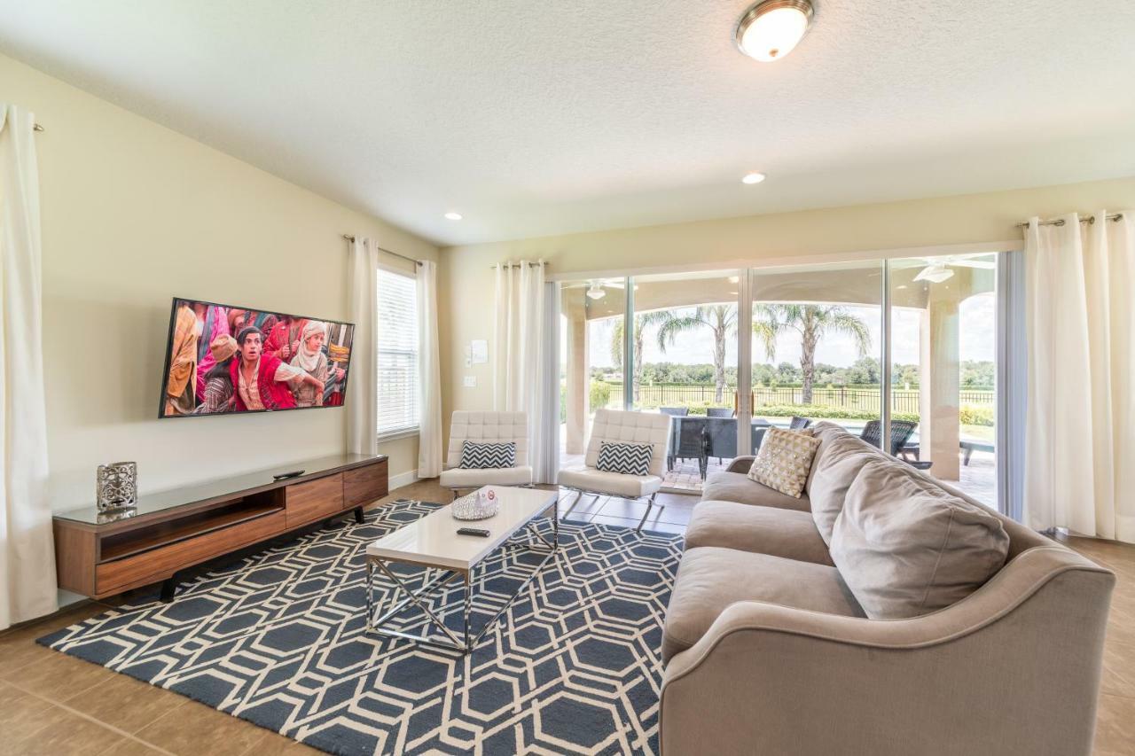 Brilliant Home Near Disney World With Foosball Table By Rentyl - 7707B Orlando Extérieur photo