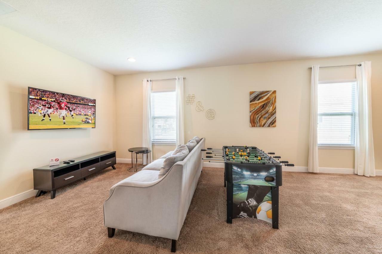 Brilliant Home Near Disney World With Foosball Table By Rentyl - 7707B Orlando Extérieur photo